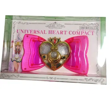 미개봉! 세일러문 USJ 유니버셜 하트 컴팩트 코스믹 하트