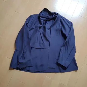 +J 질 샌더 콜라보 유니클로 실크 보우타이 블라우스 긴팔 M