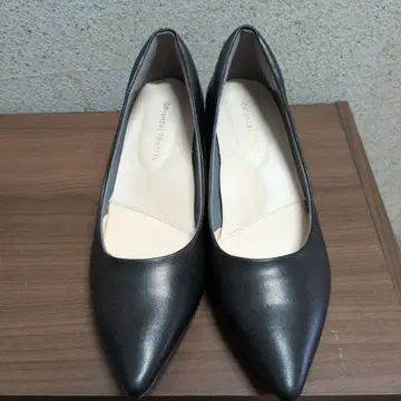 오리엔탈 트래픽 펌프스 중간 힐
