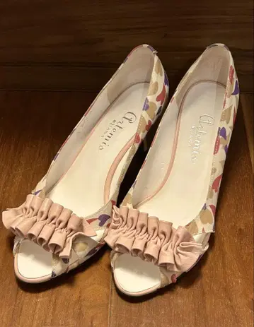DIANA 다이애나 24.5cm 하트 무늬 펌프스