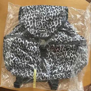 x-girl OVAL LOGO BACKPACK 레오파드 무늬 미사용품