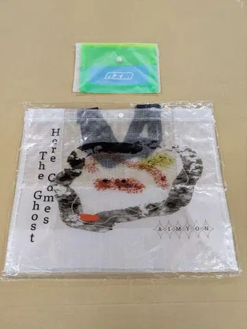 아이묭 투명백 클리어 파우치 Here Comes The Ghosts
