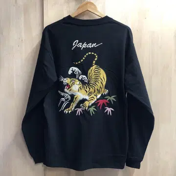 HOUSTON 휴스턴 수베니어 스카잔 자수 호랑이 긴팔t셔츠