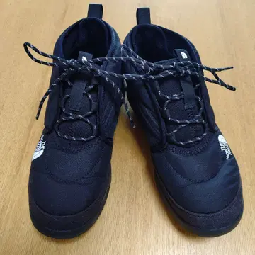 THE NORTH FACE 블랙 부츠