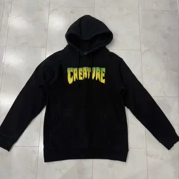CREATURE 블랙 후드티 후드 부착