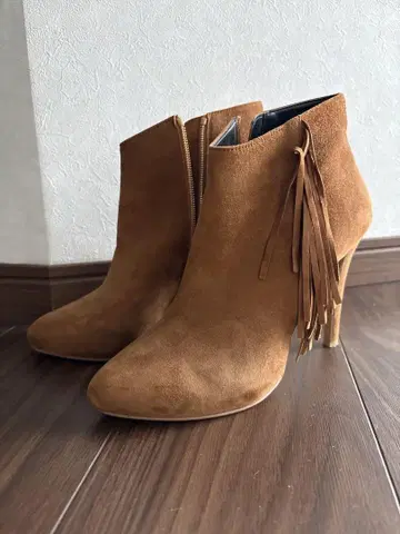 카멜 스웨이드 프린지 부츠