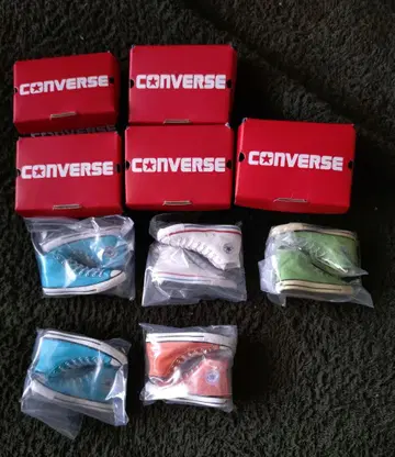 가챠 CONVERSE 미니 피규어 컬렉션, 리복 7개 세트
