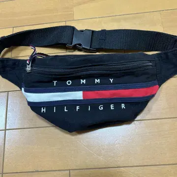 TOMMY HILFIGER 바디백 블랙