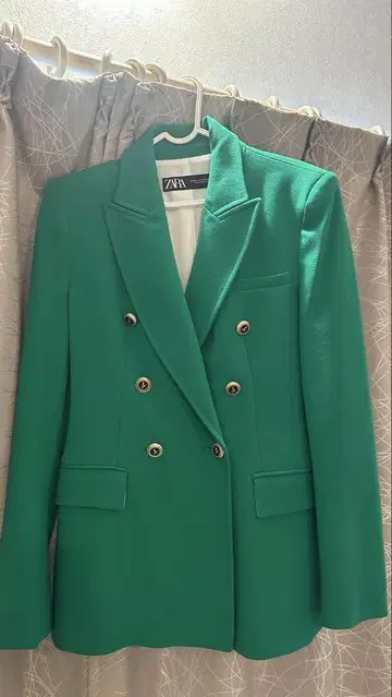 ZARA 그린 더블 브레스트 테일러드 자켓
