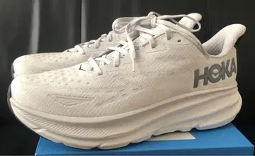 미사용 새상품 호카 클리프톤9 HOKA CLIFTON9 28.5cm