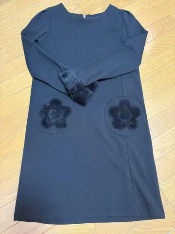 마리콴트 MARY QUANT 블랙 원피스 퍼