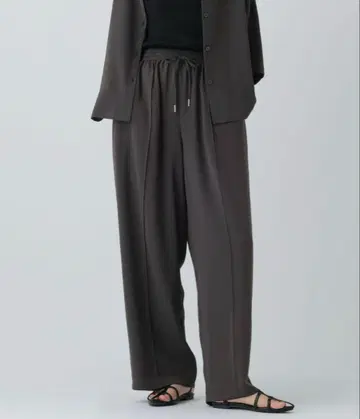 멀티 메리트 와이드 팬츠 242652