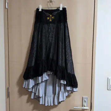 레이스 플레어 스커트 블랙 꽃무늬 자수