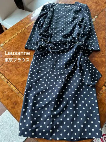 Lausanne 네이비 도트 무늬 원피스