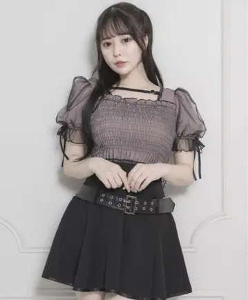 pium 셔링 튤 프릴 블라우스
