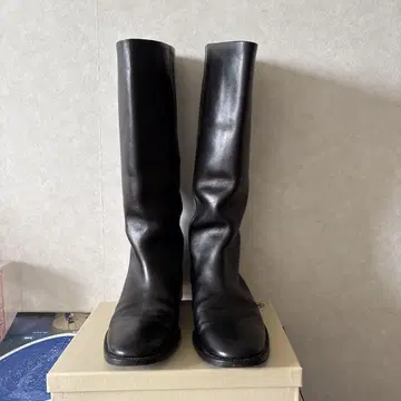 블랙 가죽 롱 부츠 질 샌더
