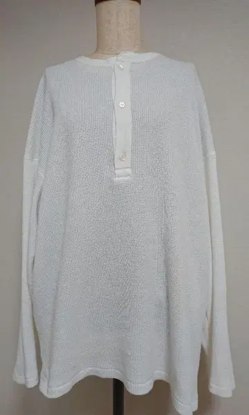 Americana 아메리카나 헨리넥 티셔츠 오버 실루엣