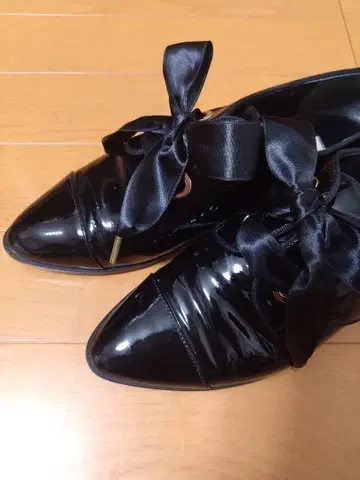 DIANA 레이스업 슈즈 24.5cm
