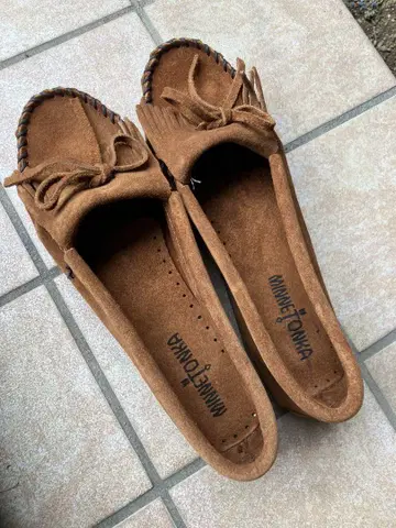 미사용 MINNETONKA 미네통카 브라운 모카신 신발 6.523.5