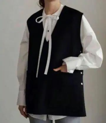 OHGA 보타이 블라우스