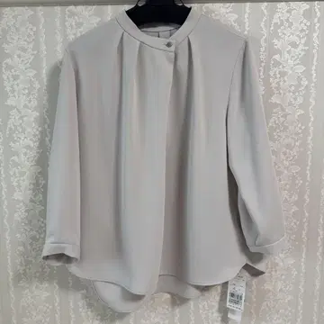 [가격표 부착] 미쉘클랑 블라우스