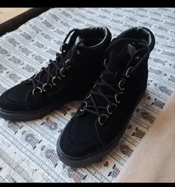 VANS 하이컷 스니커즈