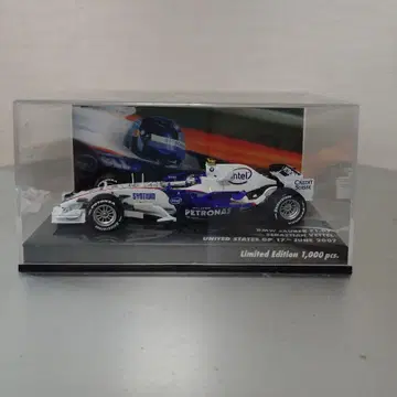 [ F1 ] BMW SAUBER VETTEL 1/43