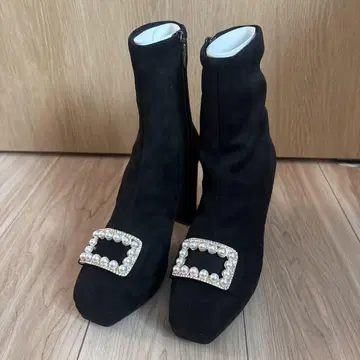 미사용 새상품 다이애나 숏부츠