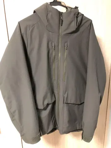 UNIQLO 하이브리드 다운 파카