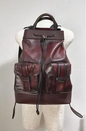 극레어 80만 엔 Berluti 호라이즌 파티누 가죽 백팩