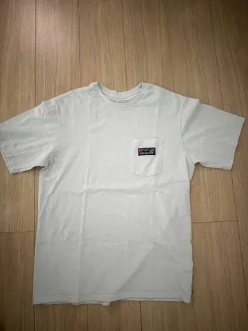 patagonia 포켓 부착 화이트 T셔츠 파도 택 레귤러 핏 S