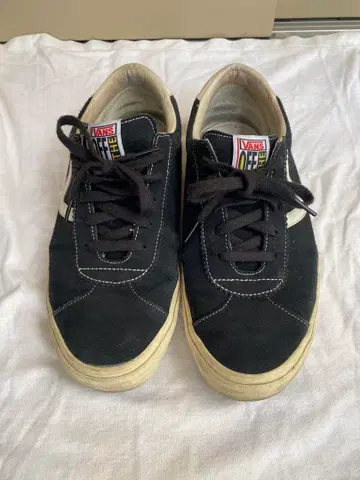 VANS OFF THE WALL 블랙 스니커즈