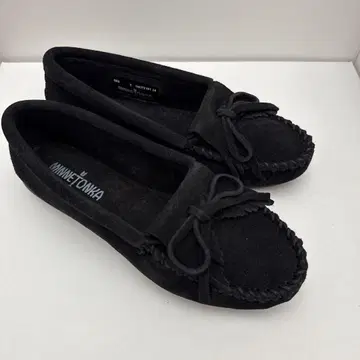 미네통카 MINNETONKA 블랙 모카신
