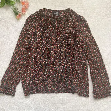 A.P.C. 플라워 프린트 블라우스 34