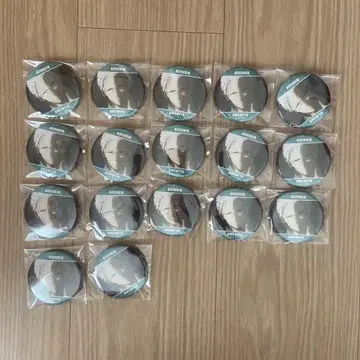 [ 애니메이트 한정판 ] 홀로그램 캔뱃지