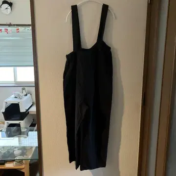 네스트로브 린넨 혼방 비대칭 살로펫 블랙 F 루즈핏