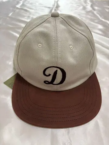 THE H.W.DOG&CO. 투톤 캡