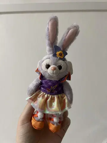 상하이 디즈니 스텔라 루 인형 배지