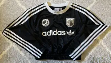 adidas originals 긴팔 크롭T셔츠 BLACK