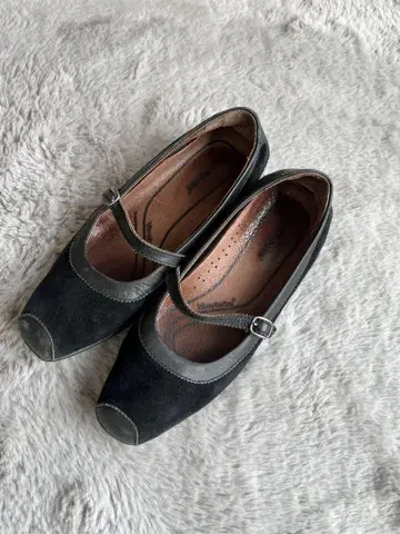 Hush Puppies 펌프스 블랙