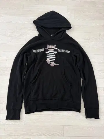 Y-3 블랙 후드티 스트라이프 캐릭터