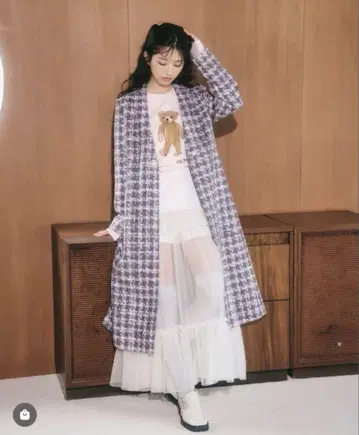 LILY BROWN 트위드 비쥬 체스터 코트