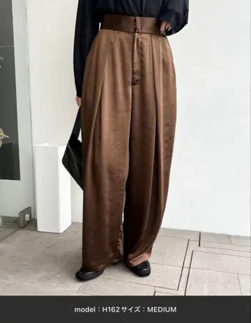 select MOCA 새틴 딥턱 와이드 팬츠 브라운 L 사이즈