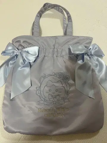 치이카와 Maison de FLEUR 자수 더블 리본 토트백 하치와레