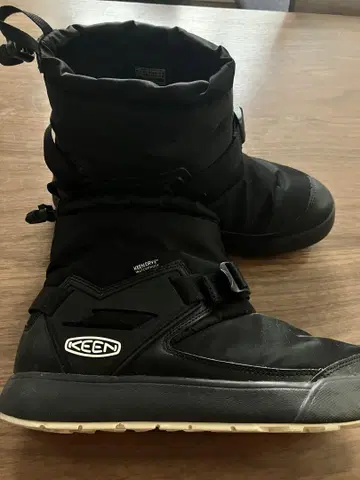 KEEN 윈터 부츠