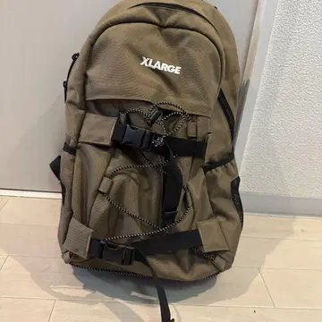 XLARGE 카키 백팩