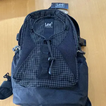 Lee 럭색