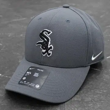 해외 모델 NIKE MLB WHITE SOX 화이트삭스 캡