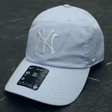 해외 모델 NIKE NY CAP 나이키 양키스 캡 라이트 블루