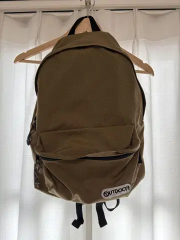 OUTDOOR PRODUCTS 백팩 카키